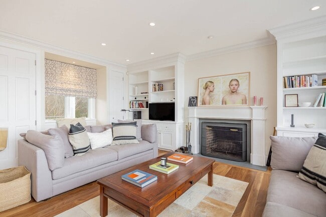 Photo - 21 Old Stone Hwy