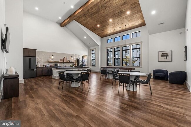 Building Photo - 1201 Walnut Bottom Rd Unit 9-0311