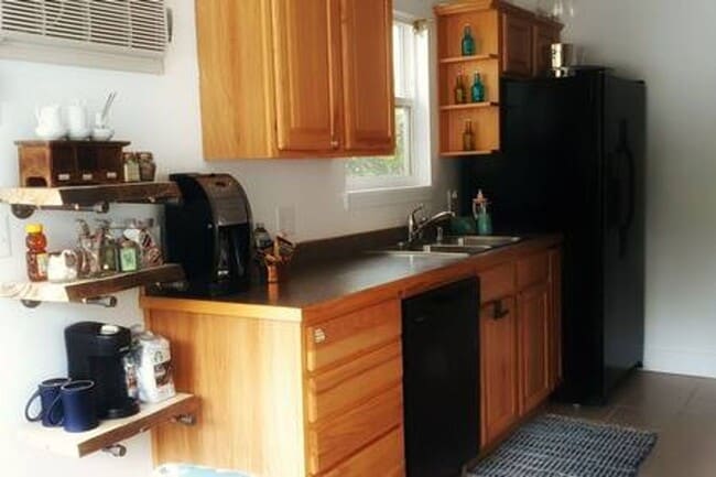 Photo - Best Baypointe Condo - ONLY Oct 7th - May ...