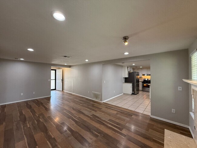 Photo - Convenience and Charm Meet! 4 bedroom