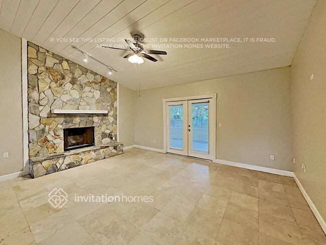 Photo - 648 Heather Brite Cir