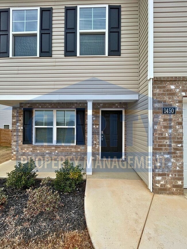 Photo - Beautiful home in Athens, TN!