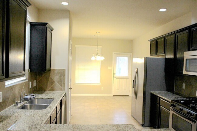 Photo - 19022 Pinewood Point Ln House