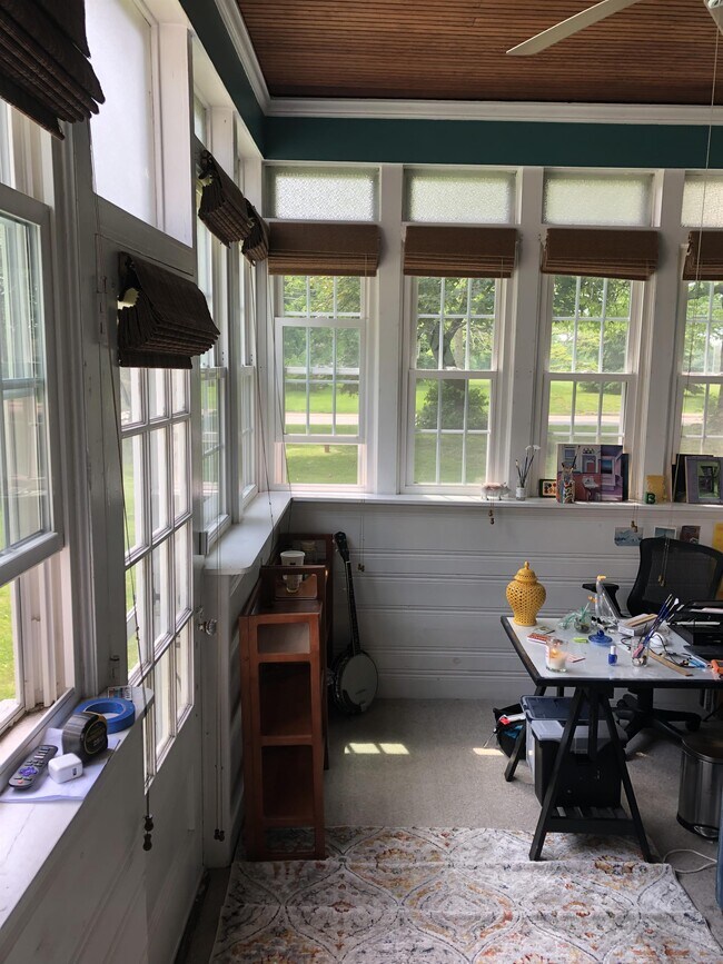 3515 Goshen Rd Unit 1A (side)