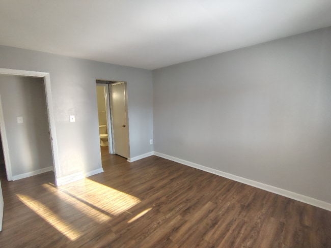 Photo - 600 Reusens Rd Unit L130