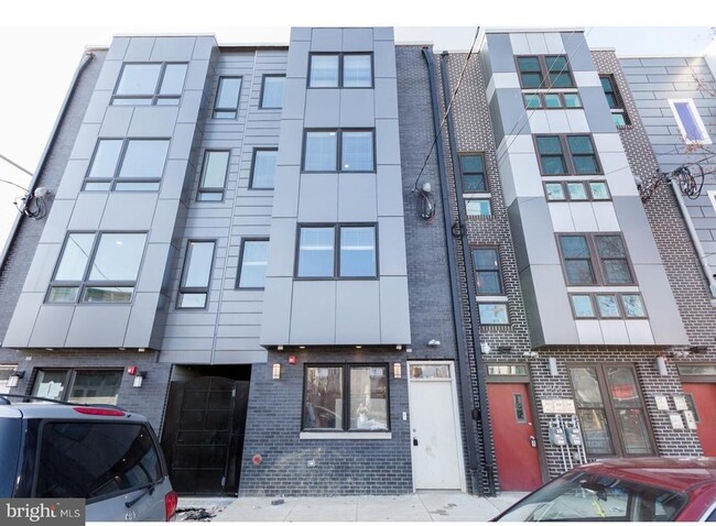 Photo - 2564 Frankford Ave Apartment Unit 3R