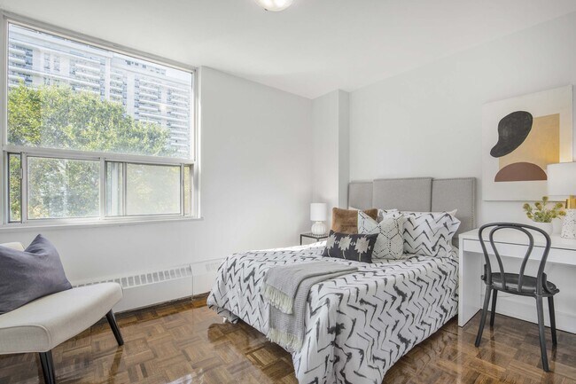 225 Davisville Avenue