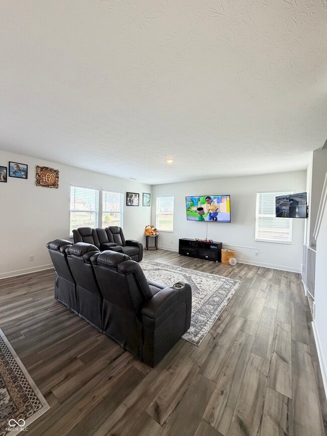 Photo - 1208 Taggart Wy