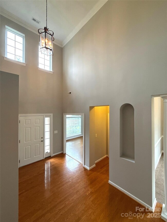 Photo - 1113 Cooper Ln