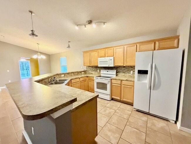 Photo - 2070 Catline Cir