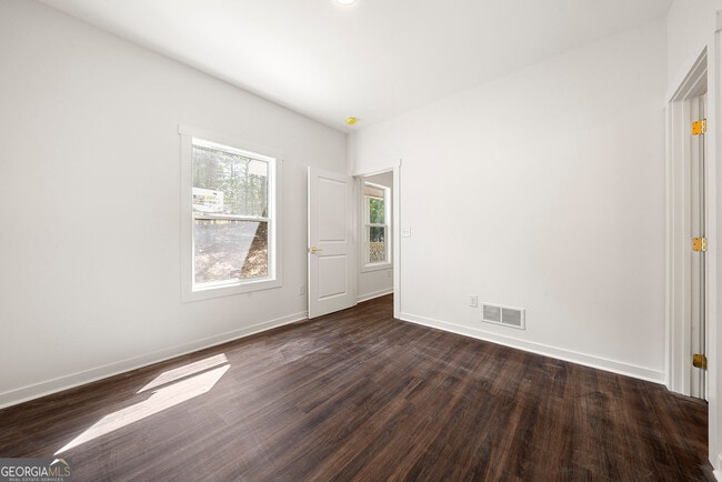 Photo - 600 Trump Ct