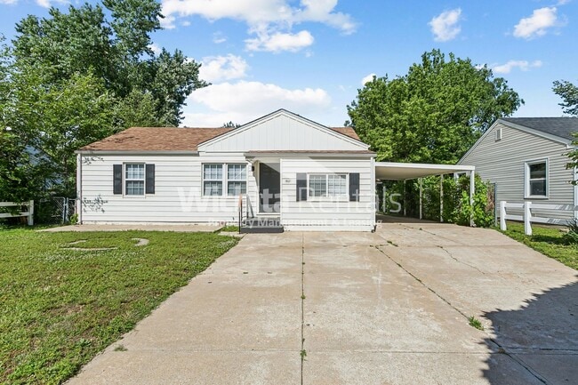 Building Photo - 3 bedroom 1 bath home