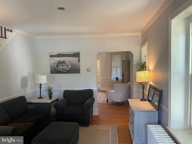 Building Photo - 566 S Bethlehem Pike Rental