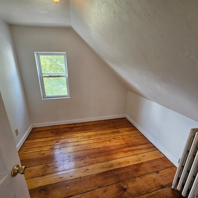 Photo - 66 Pleasant St