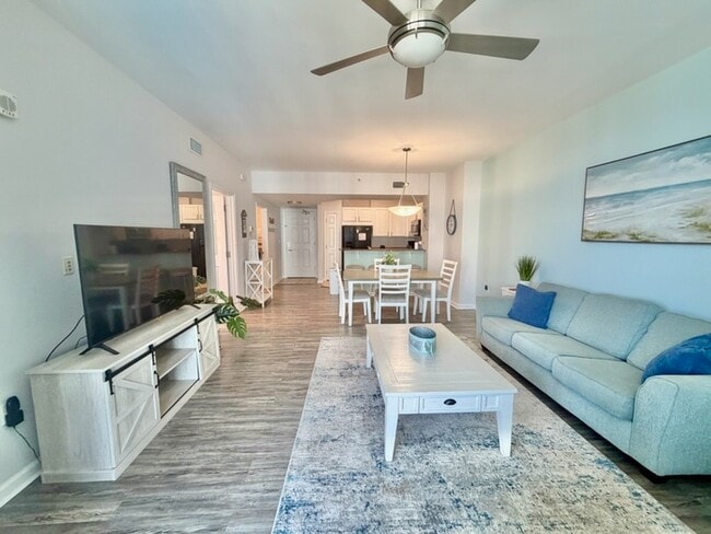 Photo - 4207 Indian Bayou Trail Unidad 2803