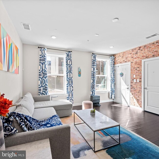 Photo - 44674 Provincetown Dr