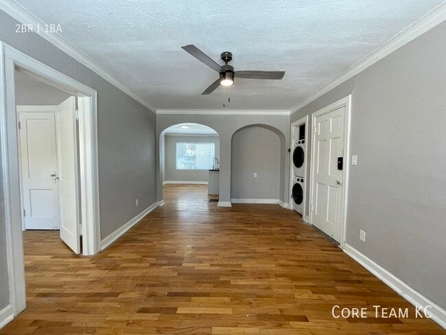 Photo - 1114 W 45th St Unit 1110-2