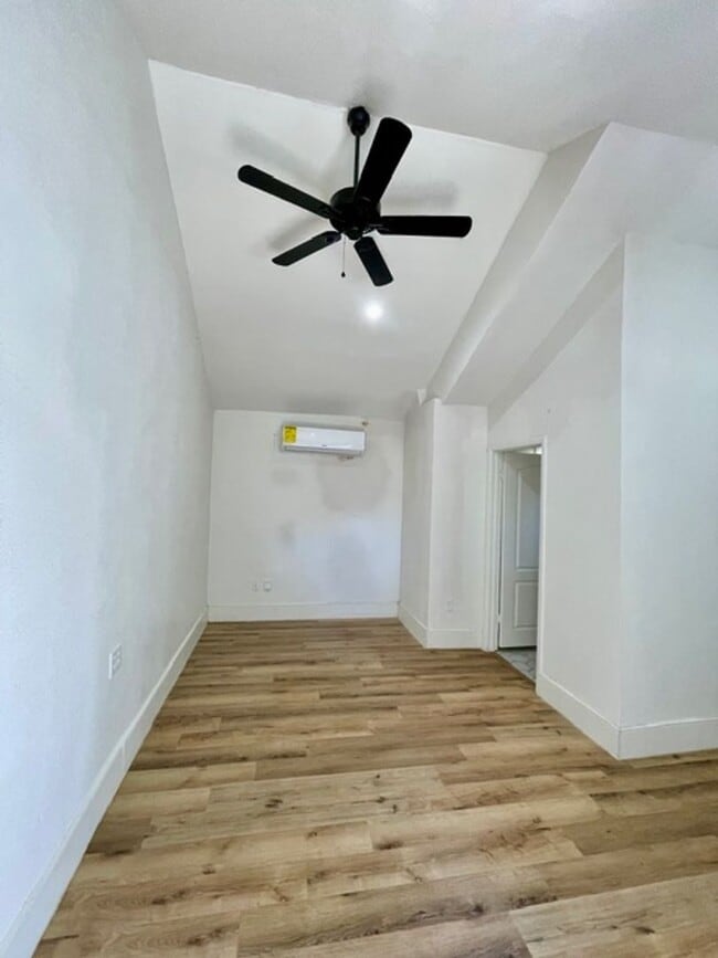 Photo - 2107 Morrow Ave Unit B