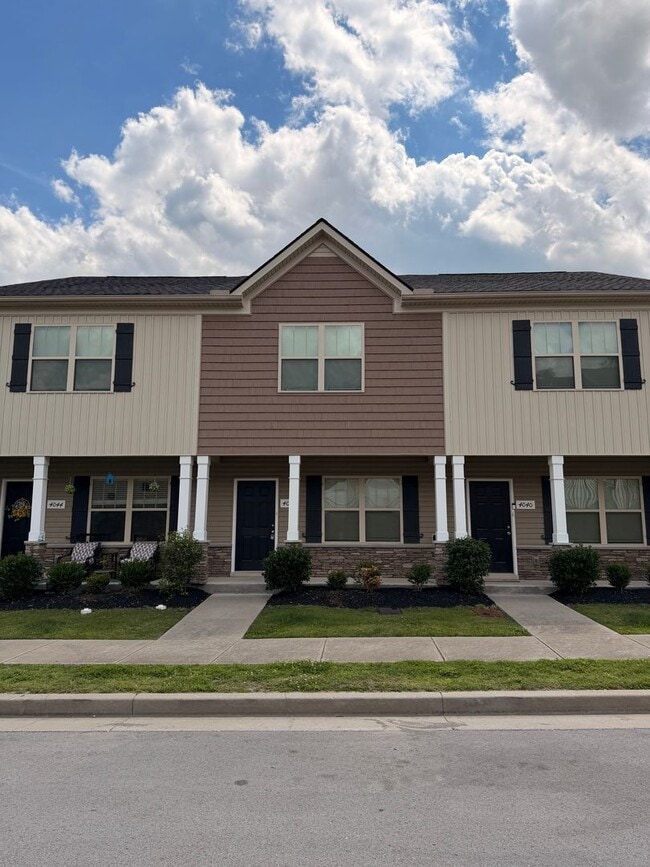 Photo - 2 Bedroom, 2.5 Bath Townhome in Antioch - Available Now!