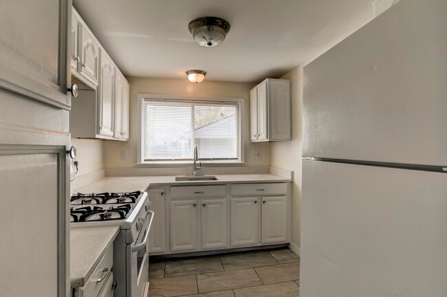 Photo - 6020 Mayfair St