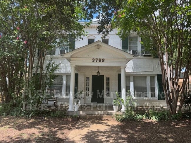Building Photo - 3762 W 7th St Rental