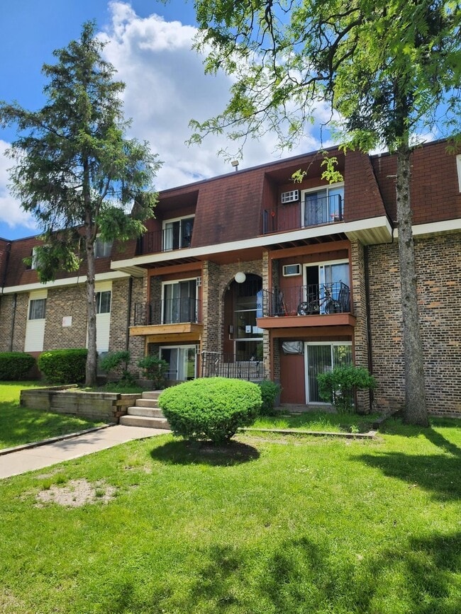 Photo - 585 Heritage Dr Condo Unit 303