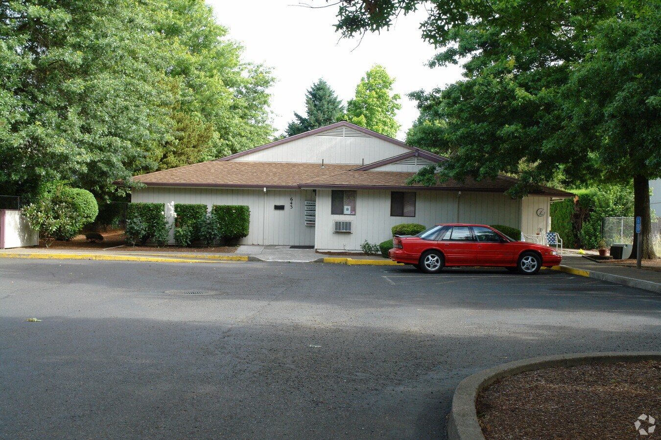 Briarwood Manor - Briarwood Manor
