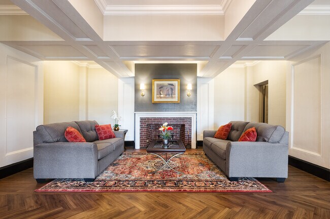 Photo - Belmont Street Apartments, 550