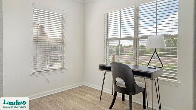 Photo - 210 Hillwood Blvd Unidad 1022