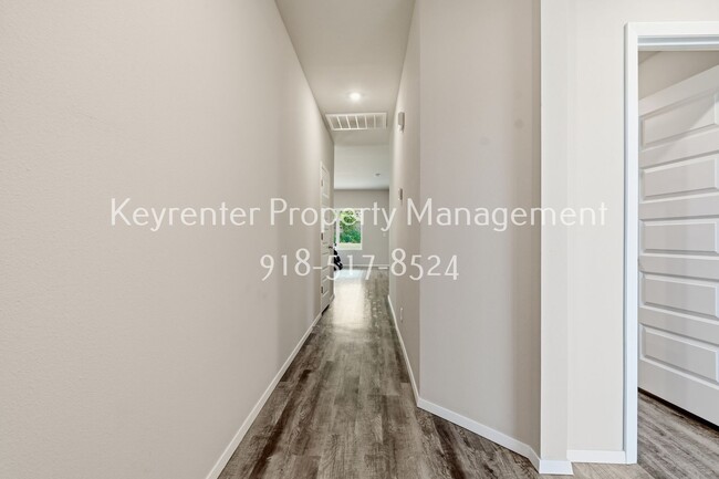 Photo - 7814 S 290th E Ave