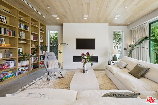 Photo - 1310 Preston Wy