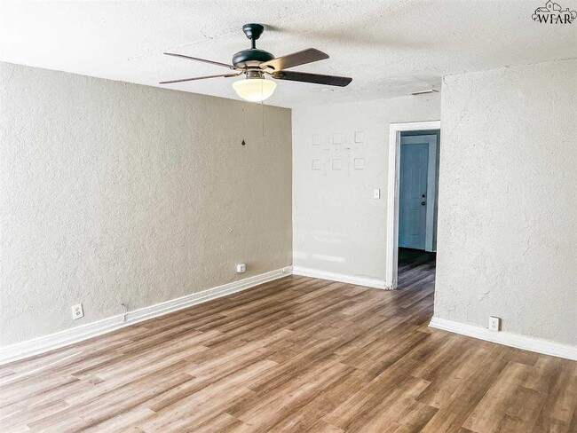 2308 Piedmont Pl