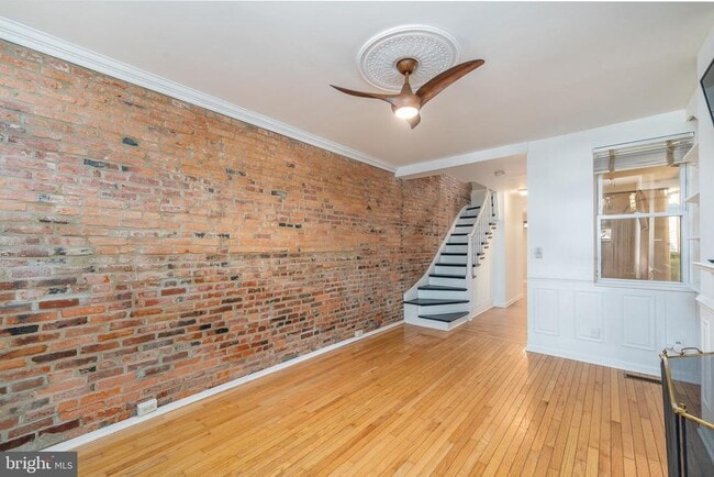 Photo - 306 S Washington St