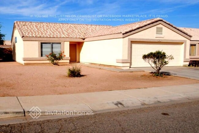Building Photo - 8416 W Monterey Way