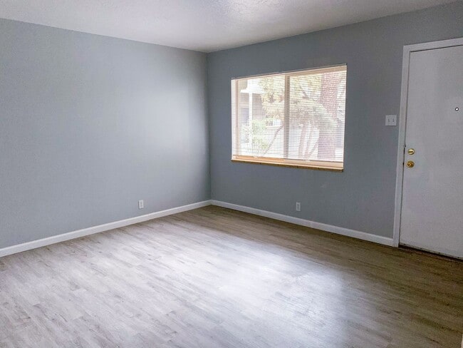 Photo - Large One-Bedroom Units Near Nob Hill