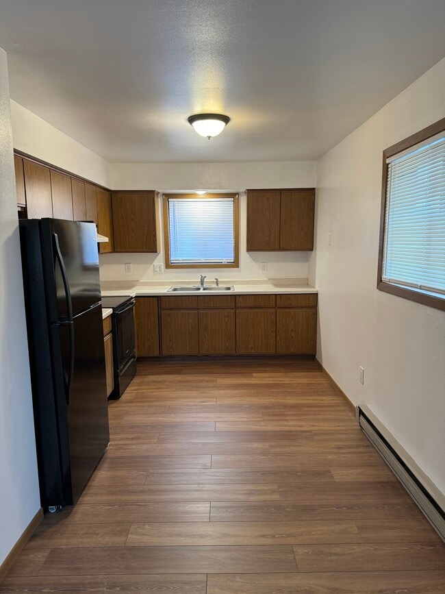 Building Photo - 6428 W Main St Unit Main St Upper #2 Rental