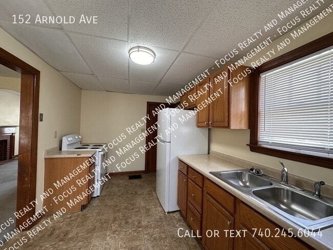 Photo - 152 Arnold Ave