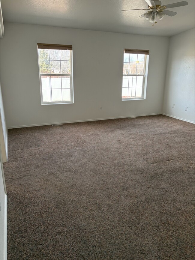 Photo - 2745 Country Club Way