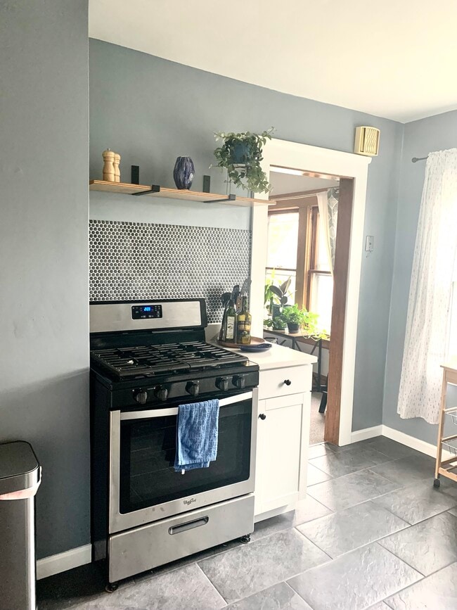 Photo - 1495 Lincoln Ave Unit 1495
