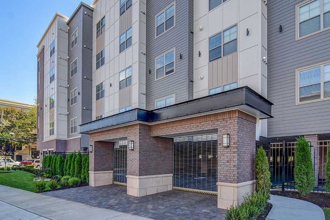 centurion-elizabeth-apartments-for-rent-in-elizabeth-nj-forrent