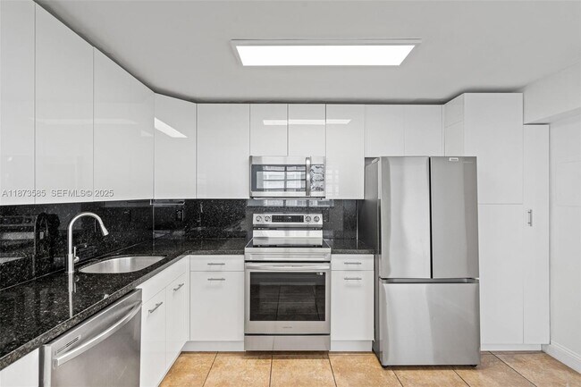 Photo - 2750 NE 183rd St Unit 1203