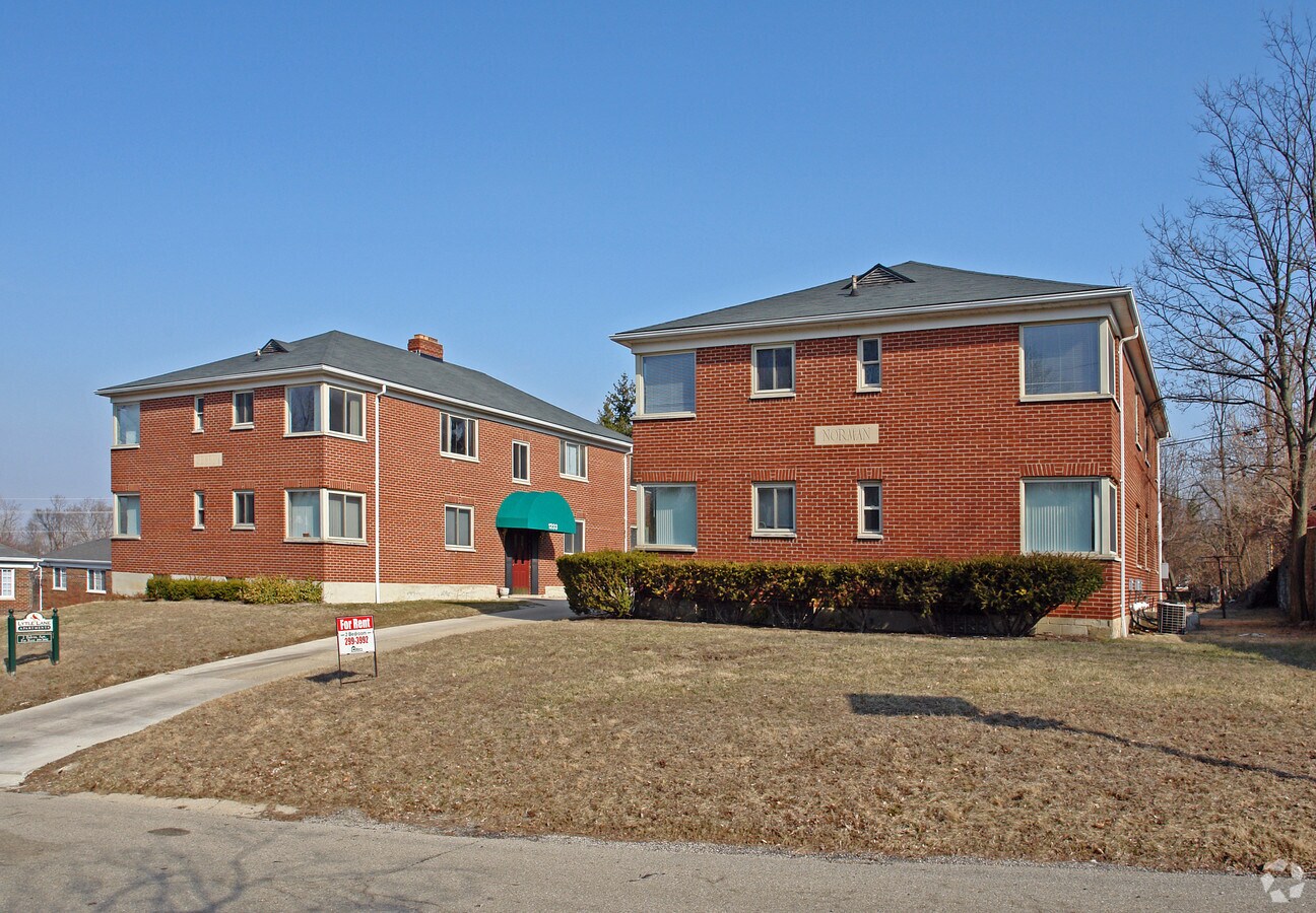 Lytle Lane Apartments - Lytle Lane Apartments