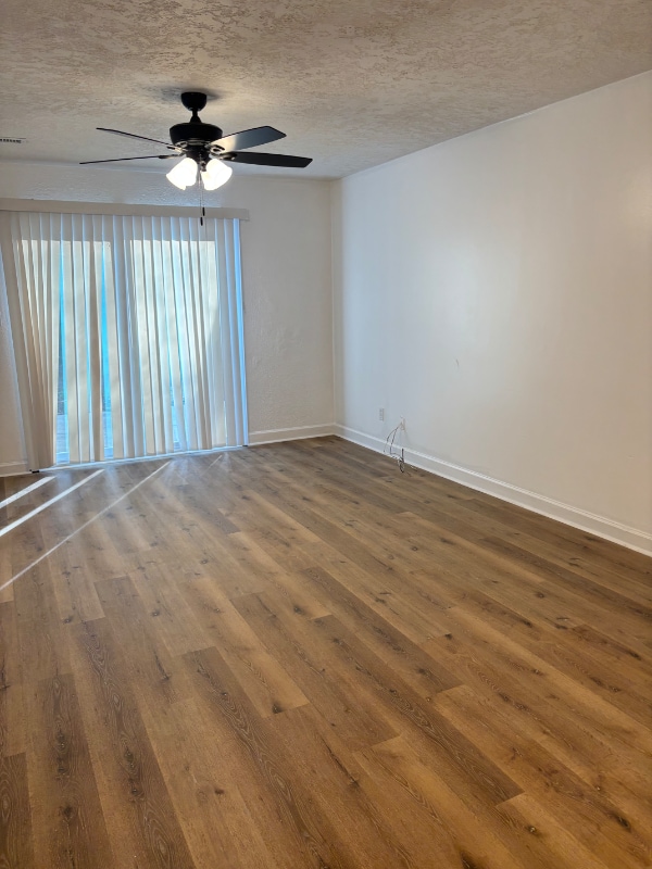 Photo - 3704 Pine Knoll Dr