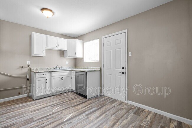 Photo - 15 Juno Dr