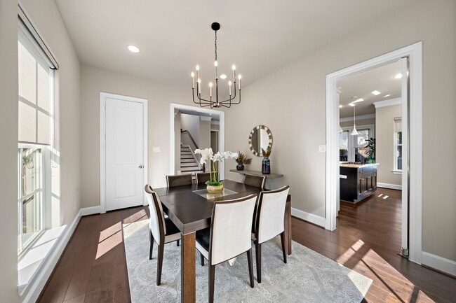 Building Photo - 4533 Polk St