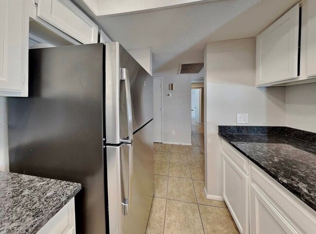 Photo - 4507 W Gardenia Ave