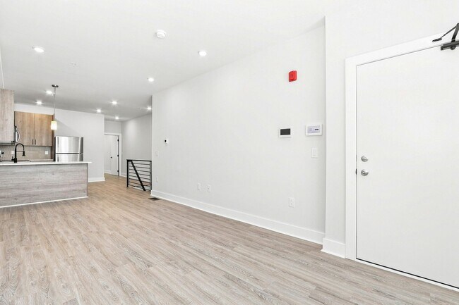 950 N 43rd St Unit 950 N 43rd - Unit 1