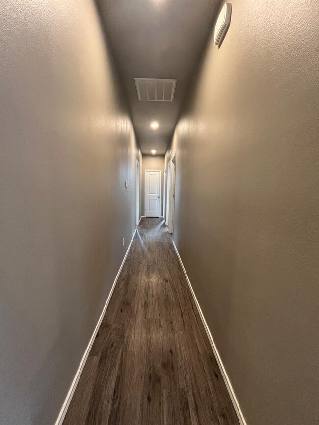 Photo - 1115 Preston Trails