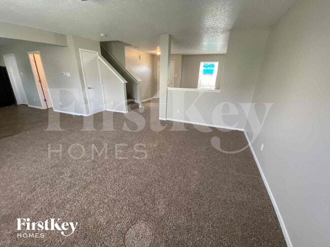 Photo - 8854 Youngs Creek Ln