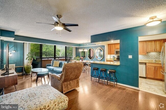 Building Photo - 2230 George C Marshall Dr Unit 228 Rental
